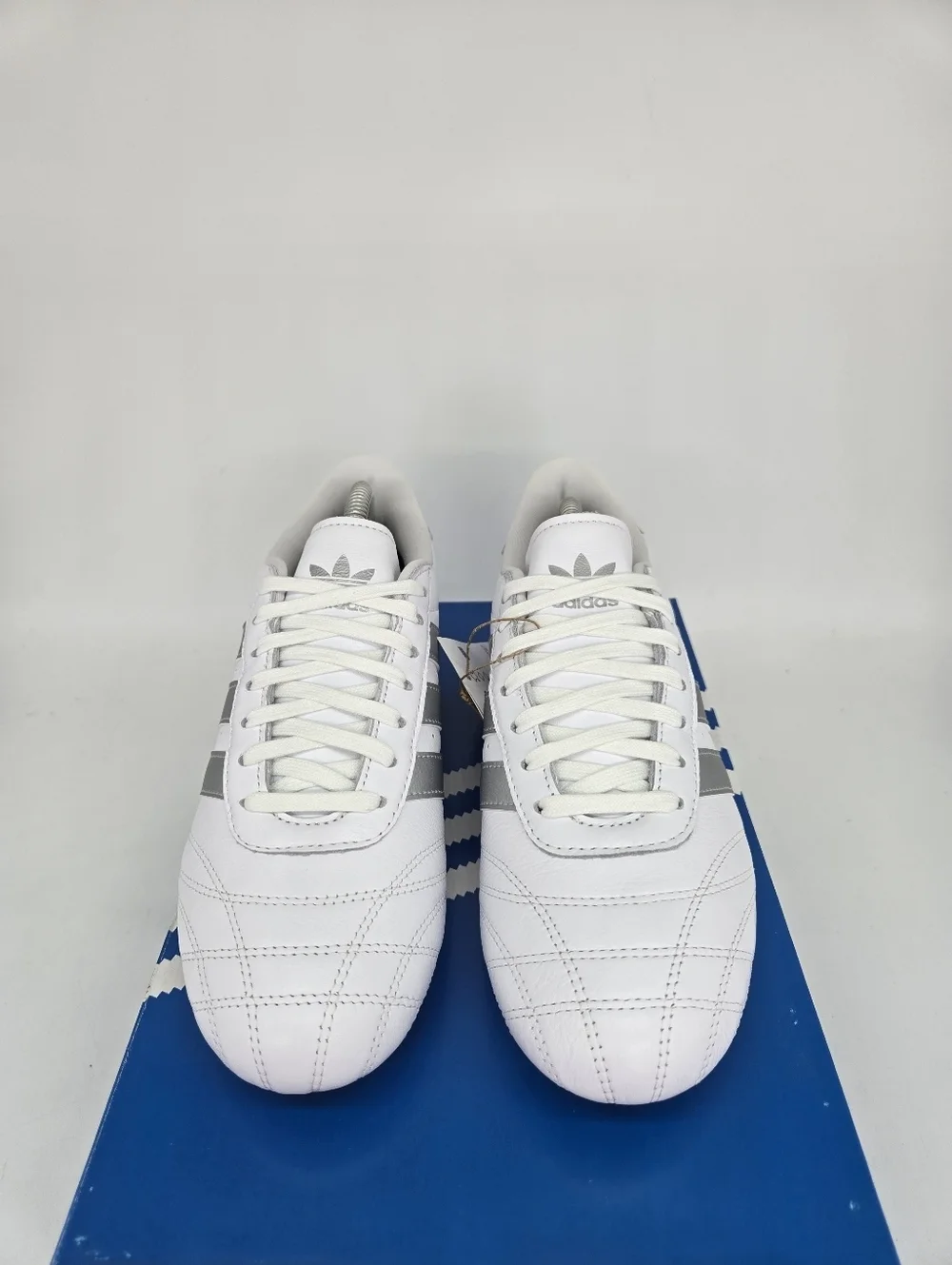 Adidas Women's Taekwondo JS1192 White Silver Metallic Gum Shoes Size 6.5 New